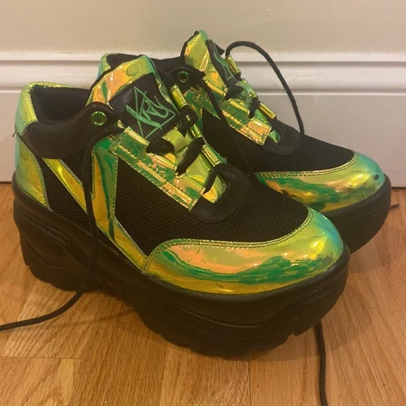 Y.R.U. Matrixx Platform Sneakers - black and green holographic - Picture 2 of 6
